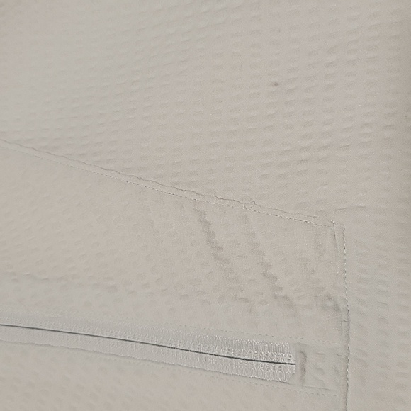 Lululemon Pack Light Pullover *Packable - Picture 9 of 14